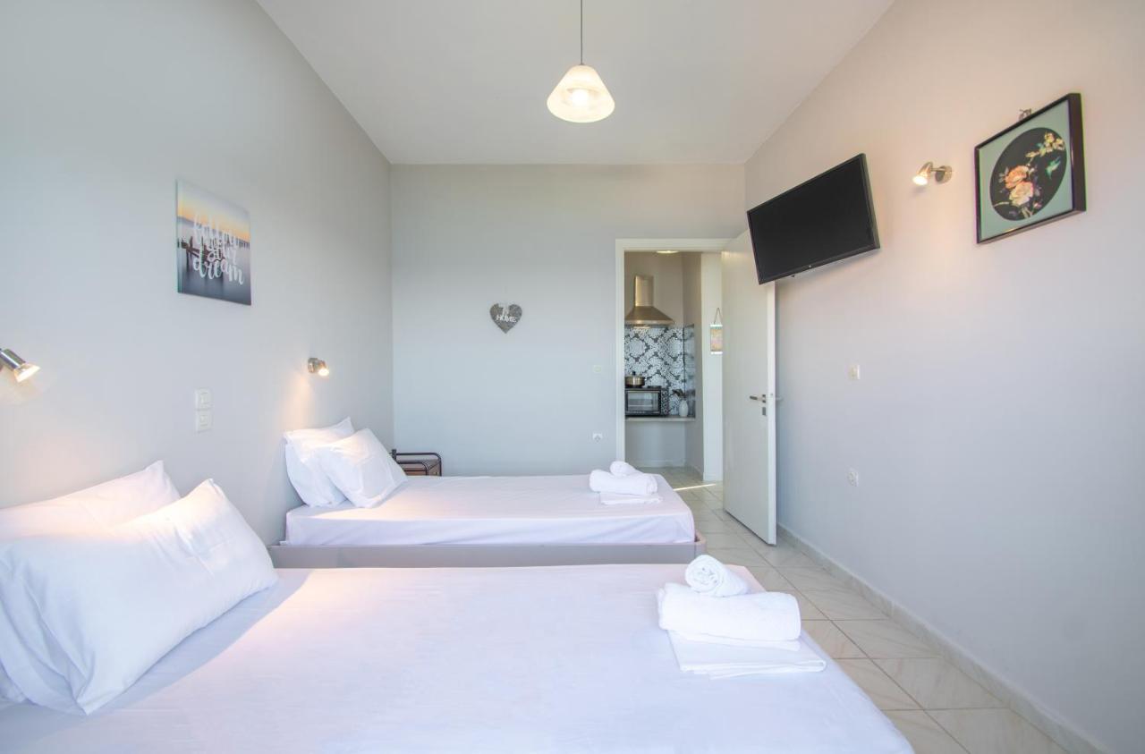 Bellezza Del Mare Apartment Amoudi Ngoại thất bức ảnh